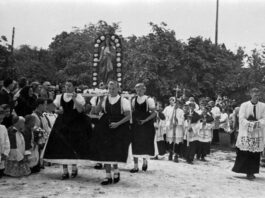 Mária-körmenet egykor és ma